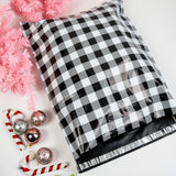 25-pack-christmas-poly-mailers-self-seal-mailing-envelopes-black-and-white-plaid-19-x-24-inches-5